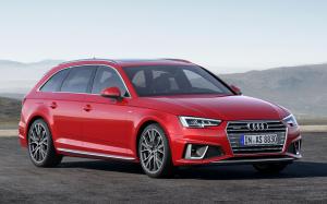 Audi A4 Avant S-Line Competition 2018 года (WW)